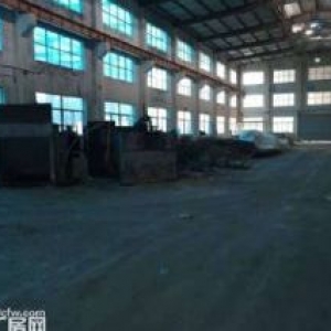 压铸空车间租，有40台大小压铸机指标，铝水直供，可分割