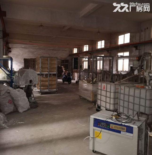 邱隘环城南路旁一楼400平米框架厂房出租