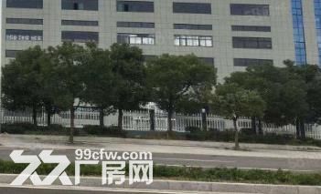 出租，西坞厂房面积6500平方多幢13元/平，独门独院，